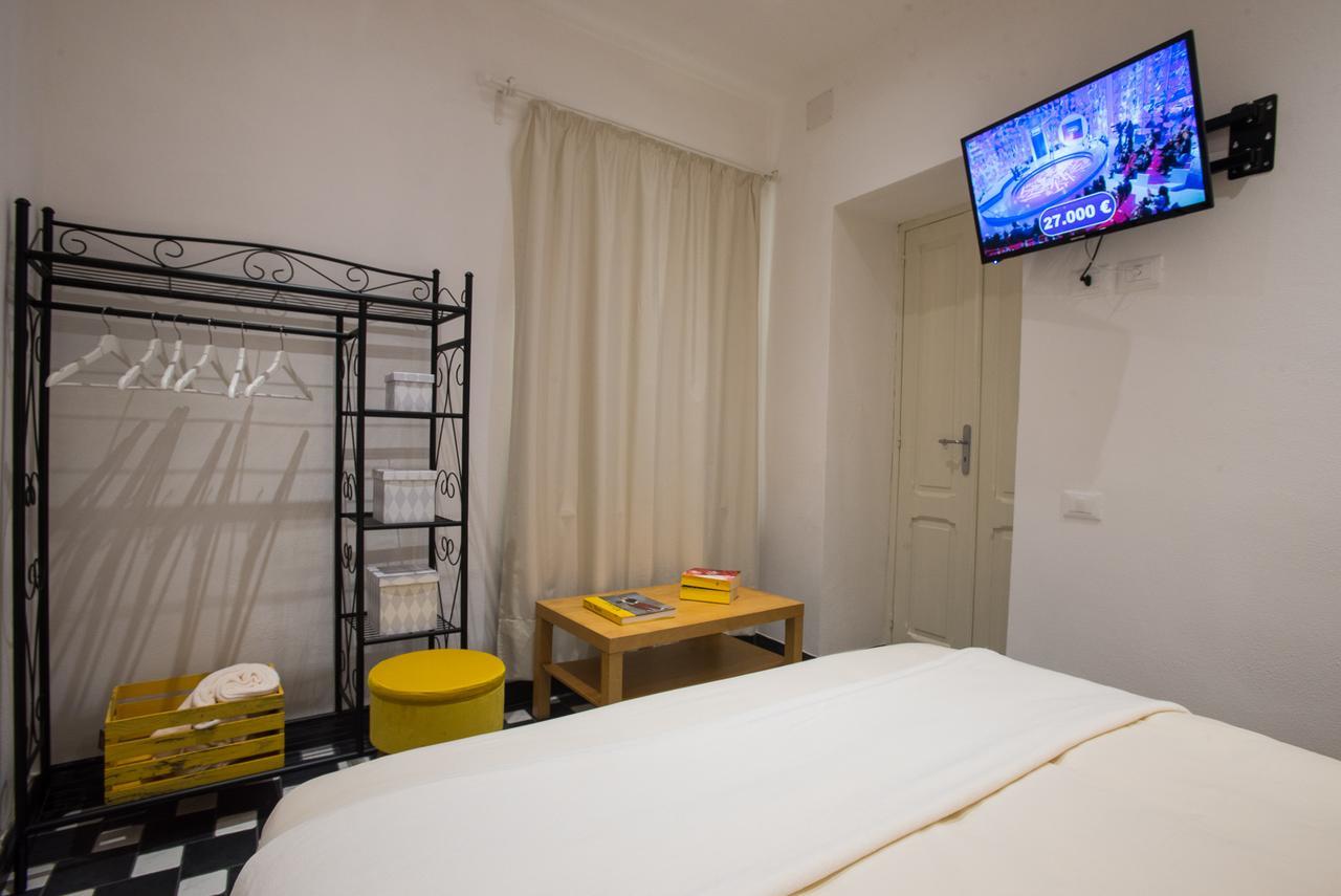 Suite D'Art กาญารี ภายนอก รูปภาพ